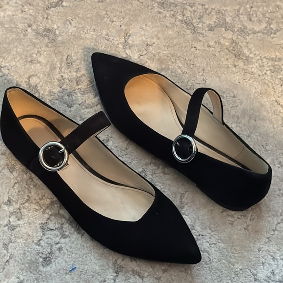 Nine West Aimee  Sz 10 1/2 pointed Mary-Jane Flats Black suede side buckle shoes - Picture 3 of 12